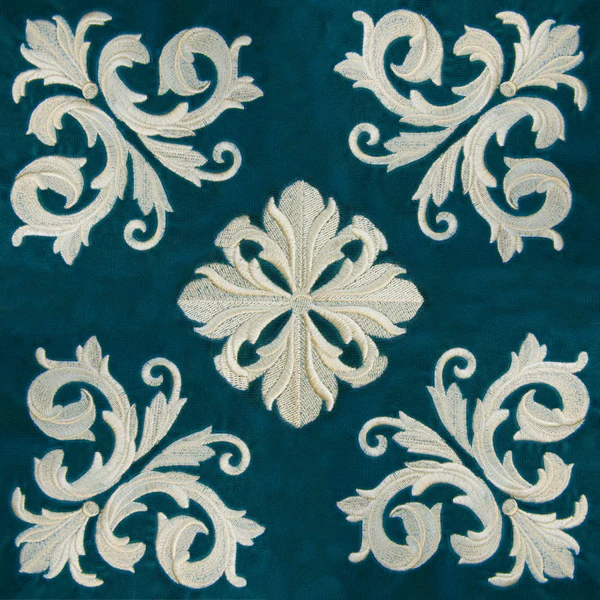 Baroque Pillow Pair - Image 4