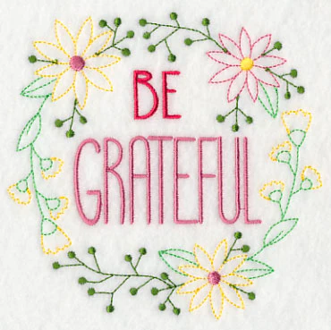 Be Grateful Wreath - Image 4
