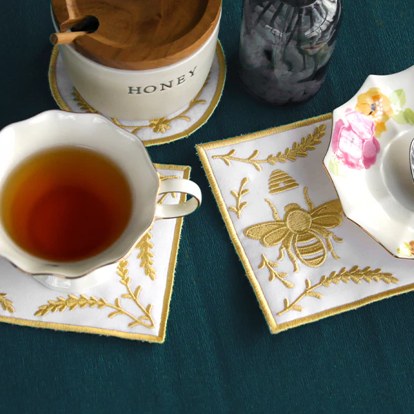 Bee in the Kitchen Mug Rug (In-the-Hoop) - Image 2