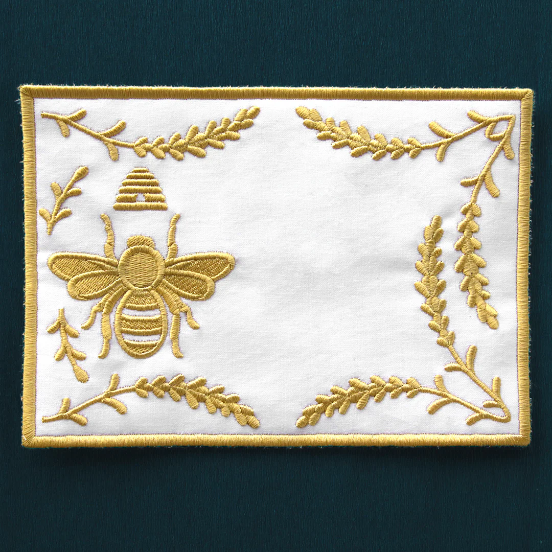 Bee in the Kitchen Mug Rug (In-the-Hoop) - Image 7