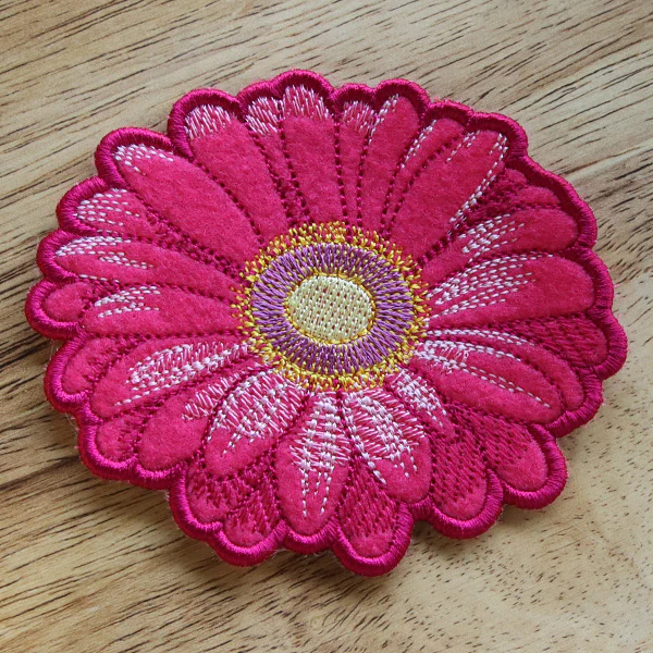 Bloom Coaster - Gerbera Daisy (In-the-Hoop) - Image 3