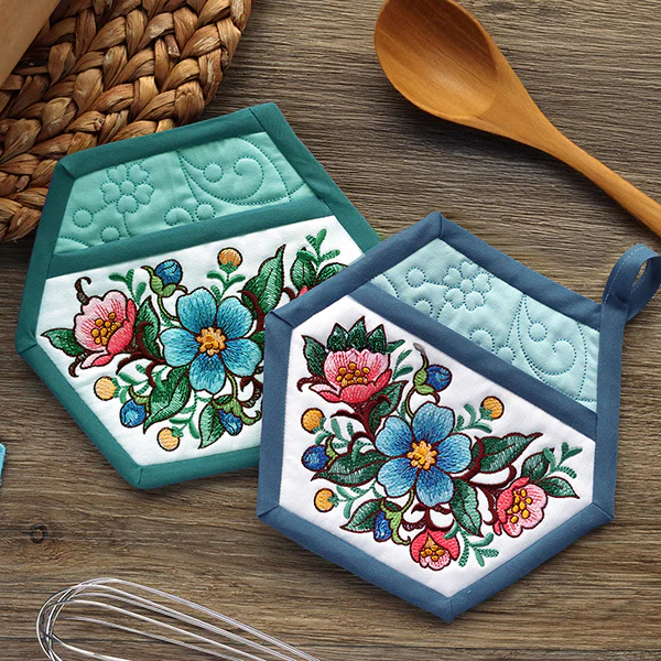 Blooming Hexagon Pocket Potholder - Image 4