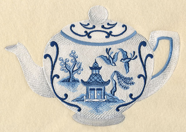 Blue Willow Tea - Pot - Image 2