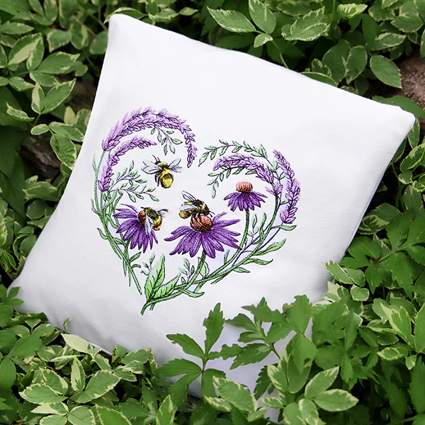 Buzzing Blossoms Heart - Image 4