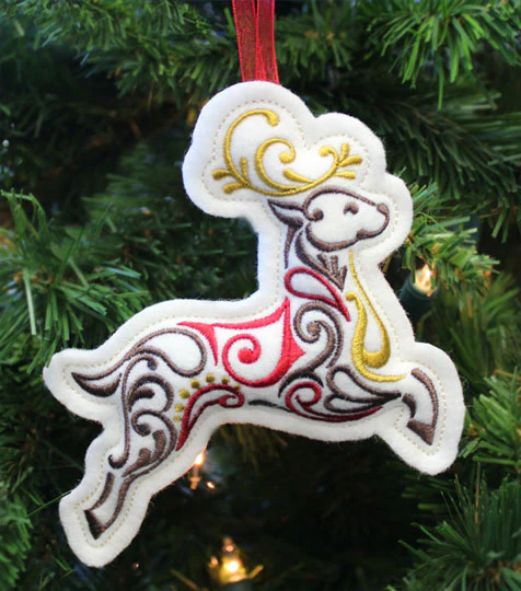 Christmas Filigree Reindeer (In-the-Hoop) - Image 3