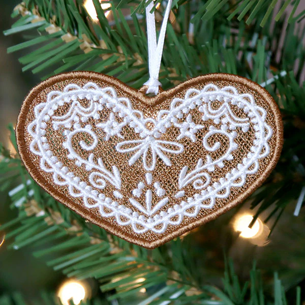 Christmas Gingerbread Cookie - Heart (Lace) - Image 2