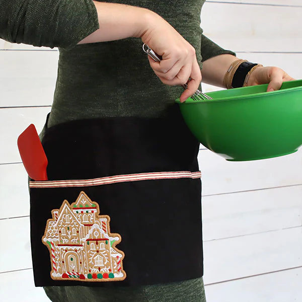 Christmas Gingerbread Mansion (Heirloom Applique) - Image 10