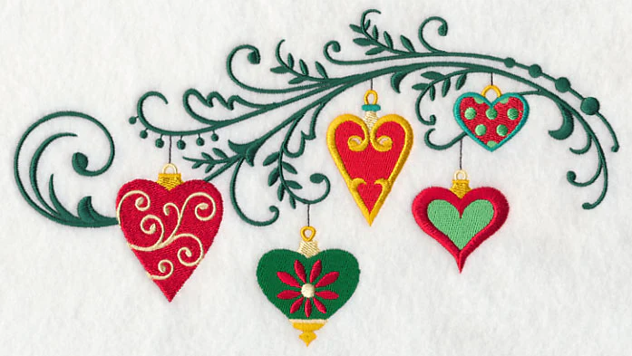 Christmas Heart Filigree Spray - Image 2