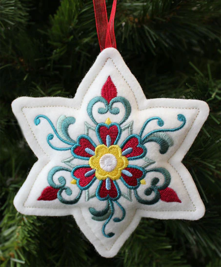 Christmas Poinsettia Ornament (In-the-Hoop) - Image 3