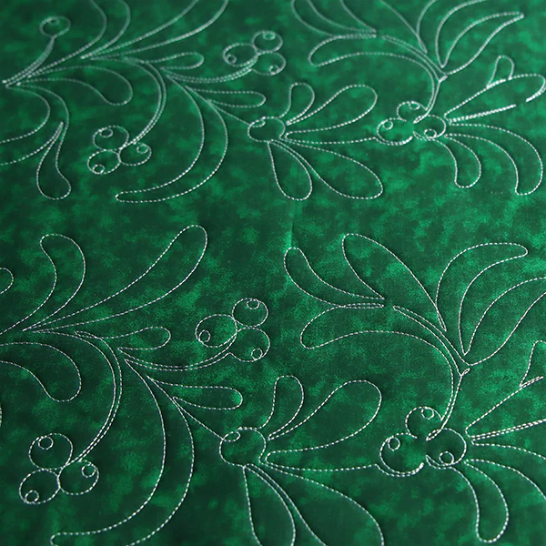 Christmas Wishes - Mistletoe (Edge-to-Edge Quilting) - Image 2