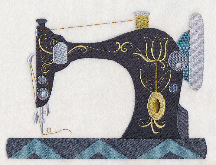 Classic Sewing Machine - 1920 - Image 6