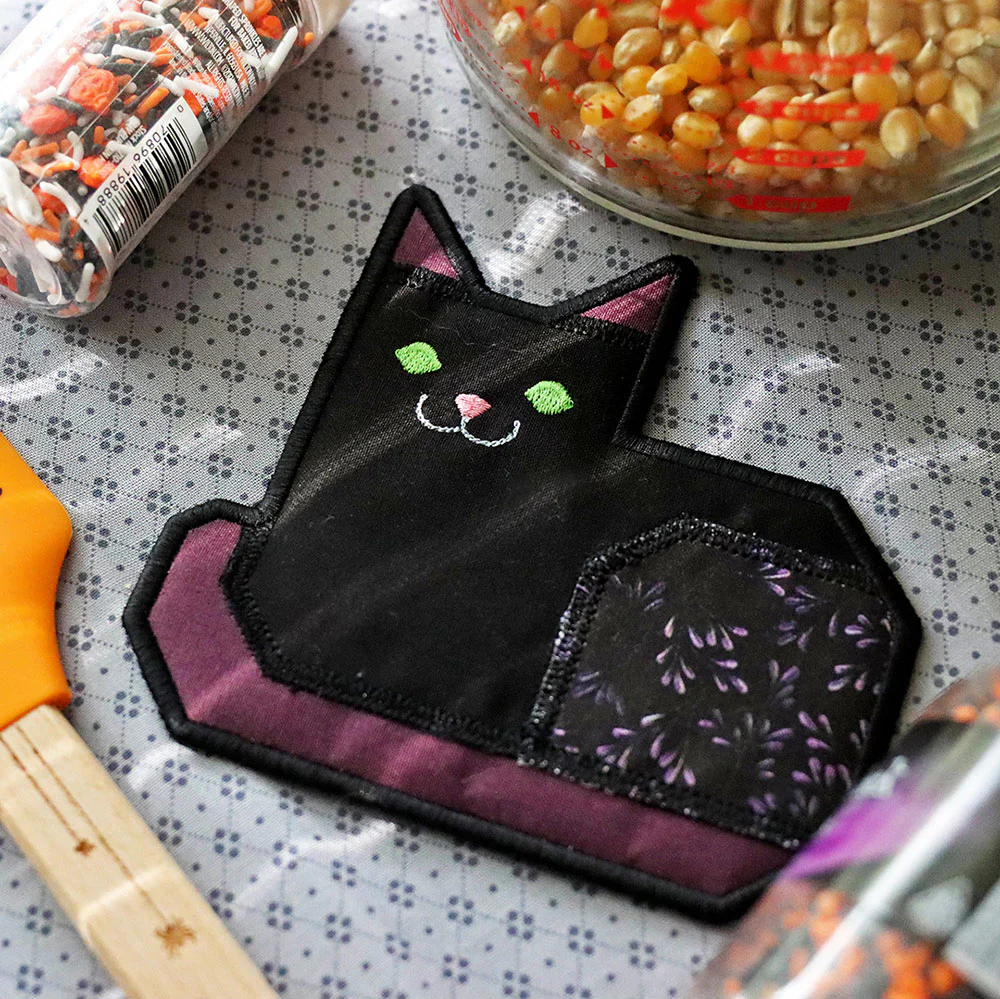 Cozy Cat Trivet (In-the-Hoop) - Image 4