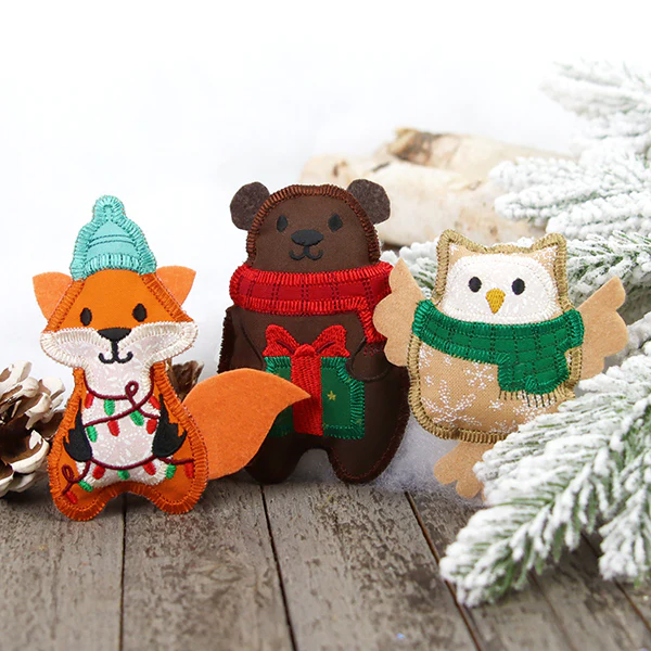 Cozy Winter Bear Ornament (In-the-Hoop) - Image 2