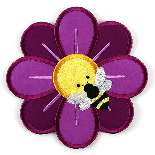Daisy & Bee Trivet (In-the-Hoop) - Image 2