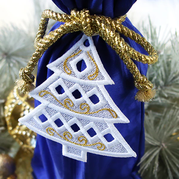 Dazzling Christmas Tree Ornament (Lace) - Image 10