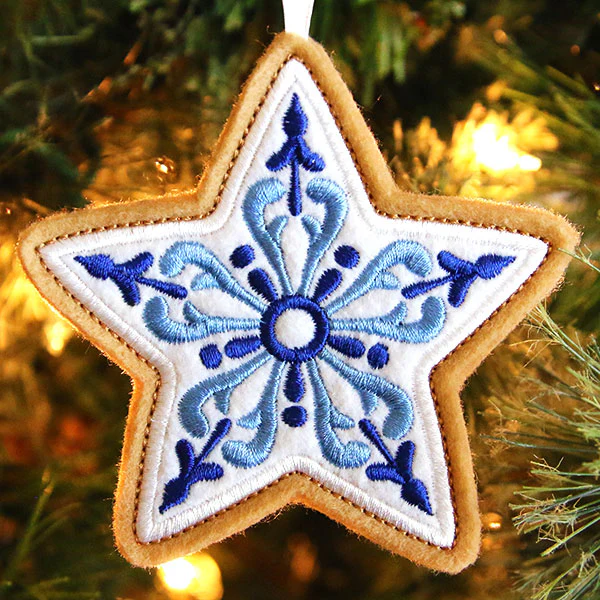 Delft Blue Christmas Cookie - Star (In-the-Hoop) - Image 2