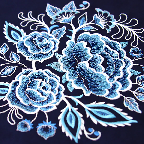 Delft Blue Florals Bouquet - Image 10