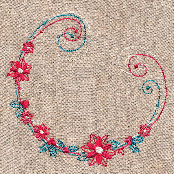 Delicate Christmas Wreath - Image 4