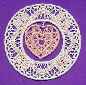Delicate Heart (Battenburg Lace) - Image 3