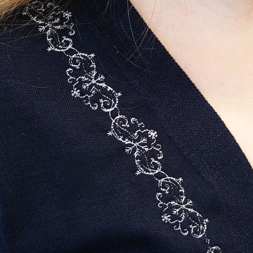 Delicate Snowflake Border 2 - Image 3