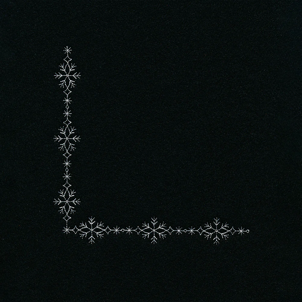 Delicate Snowflake Corner 4