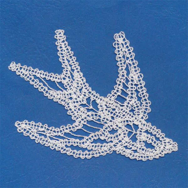 Delicate Swallow (Battenburg Lace) - Image 4