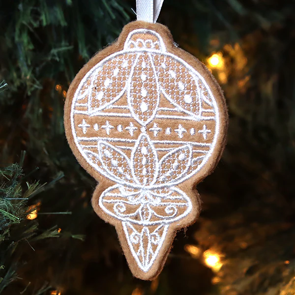 Deluxe Gingerbread Cookie - Bauble (In-the-Hoop) - Image 3