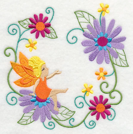 Fairy Delilah with Daisy Wreath - Image 3