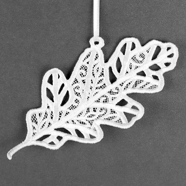 Fall Favorites - Oak Leaf (Lace)