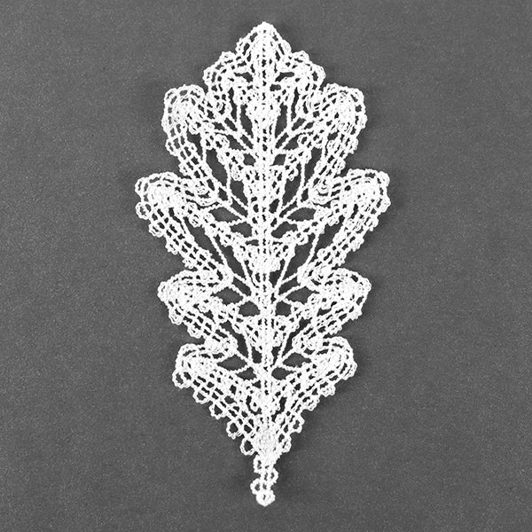Falling Oak Leaf (Battenburg Lace) - Image 3