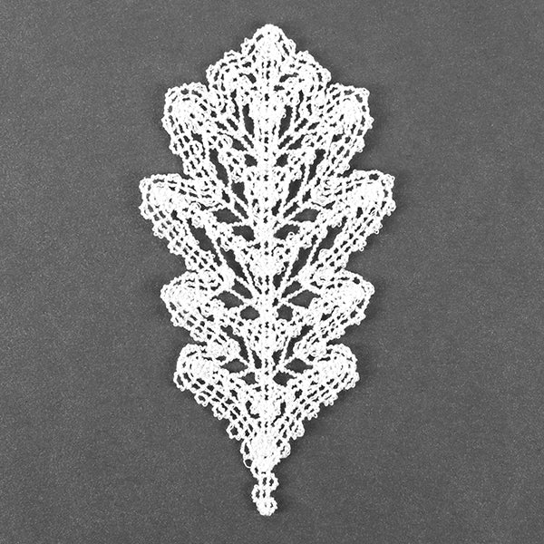 Falling Oak Leaf (Battenburg Lace) - Image 5