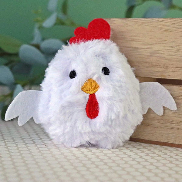 Fluffy Chicken Barnyard Buddy (In-the-Hoop) - Image 4