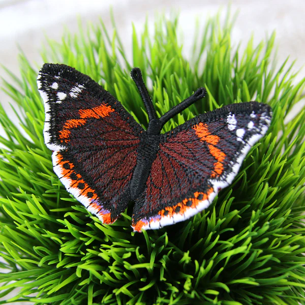 Free-Flying Red Admiral (In-the-Hoop) - Image 3