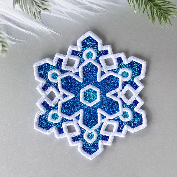 Frosted & Fancy Snowflakes - 6 (Lace) - Image 4