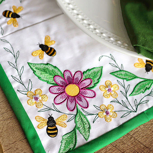 Garden Bees Placemat Corners Design Pack - Image 12