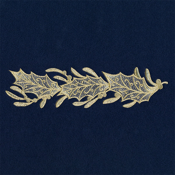 Glimmering Holly Border - Image 2