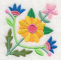 Glorious Garden Blooms Corner - Image 4