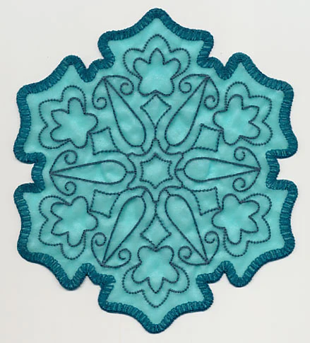 Graceful Snowflake 2 (In-the-Hoop) - Image 4