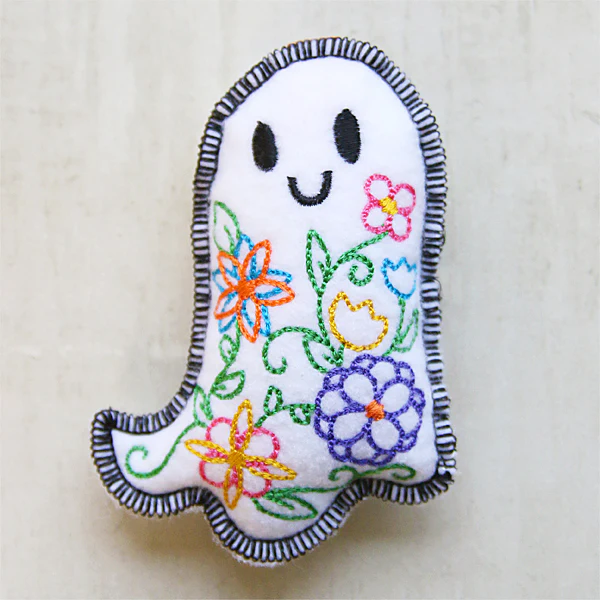 Heirloom Ghost Stuffie (In-the-Hoop) - Image 2