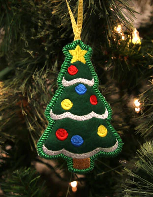 Heirloom Stuffed Ornament - Tree (In-the-Hoop) - Image 2