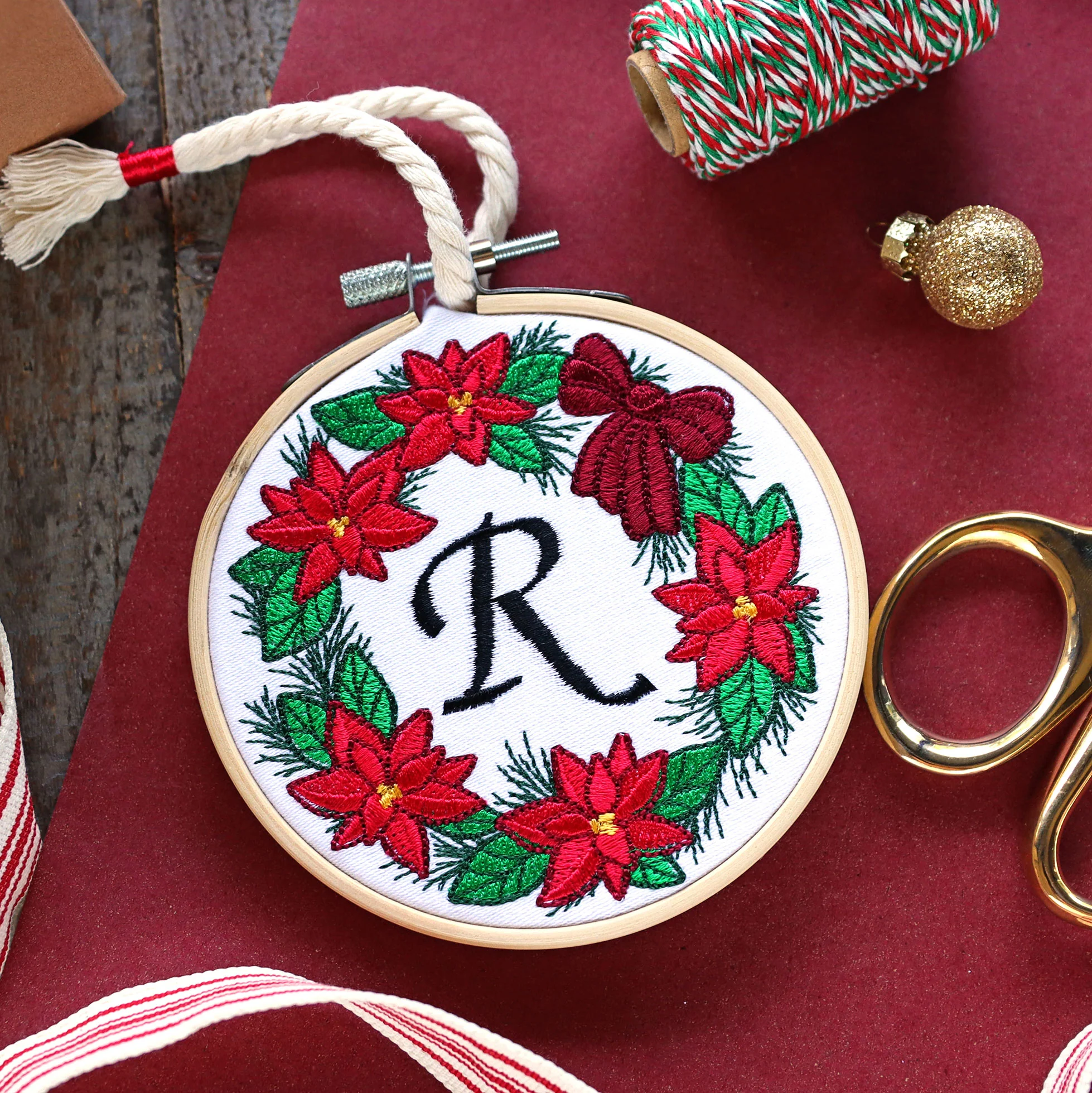 Holiday Cheer Wreaths Design Pack - Image 3
