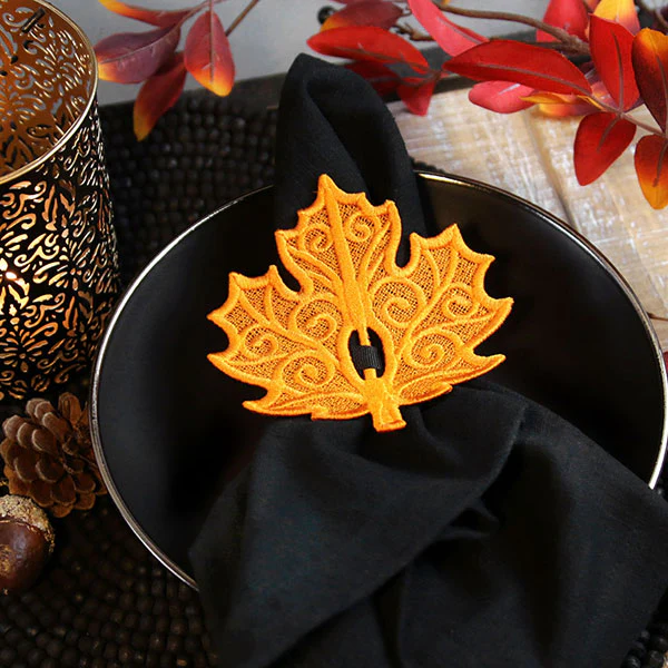 Holiday Maple Leaf Accent (Lace)