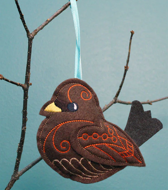 Junco Stuffie (In-the-Hoop) - Image 3