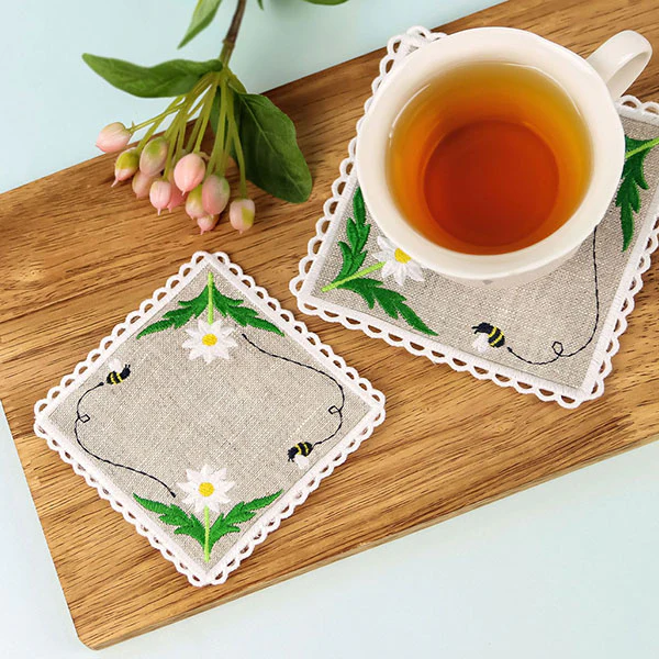 Lace Edge Bee and Daisy Coaster (In-the-Hoop) - Image 7