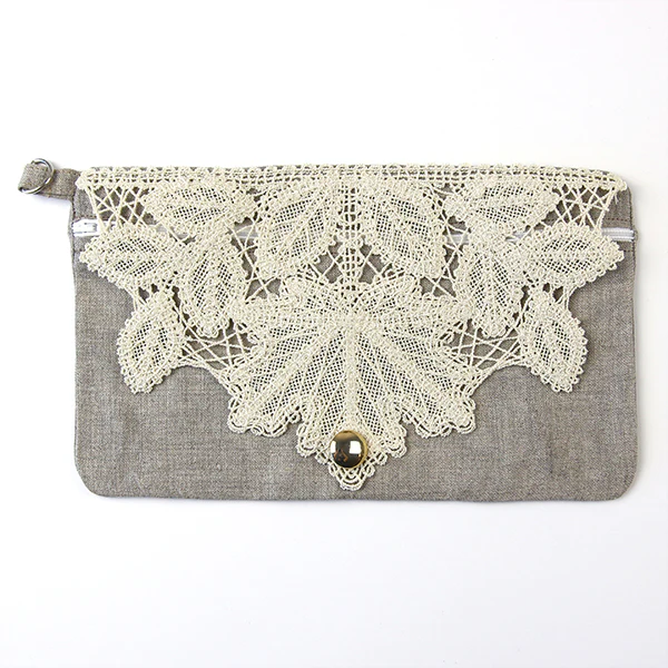 Lacy Leaves Lined Zipper Pouch (In-the-Hoop) - Image 4