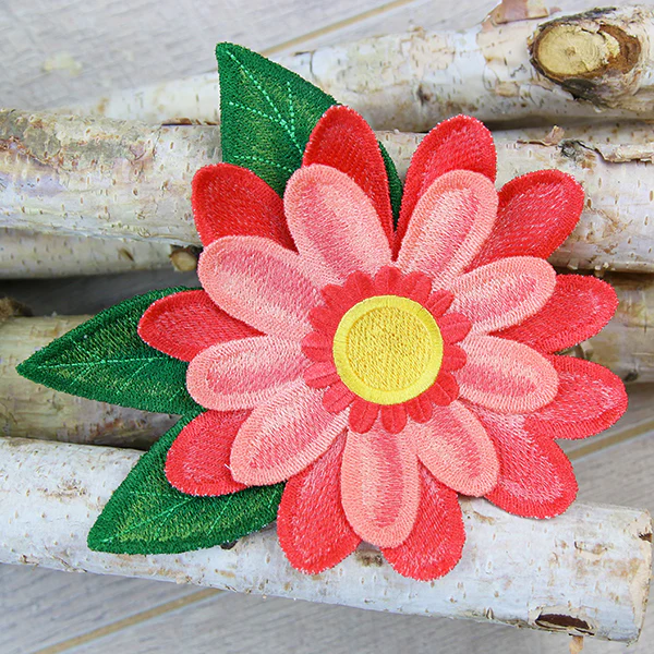 Layered Daisy (In-the-Hoop)