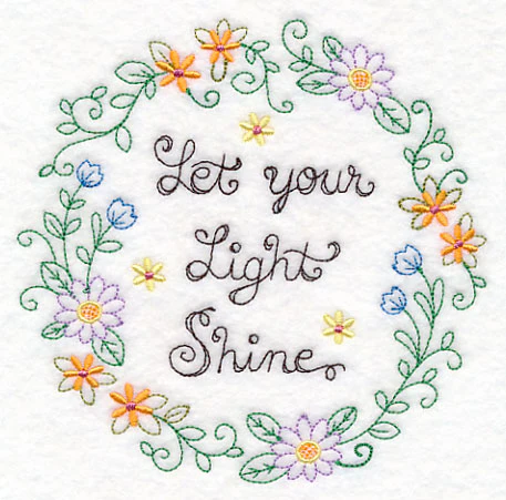 Let Your Light Shine Wreath (Vintage) - Image 3