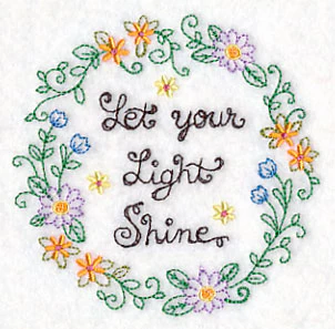 Let Your Light Shine Wreath (Vintage) - Image 5