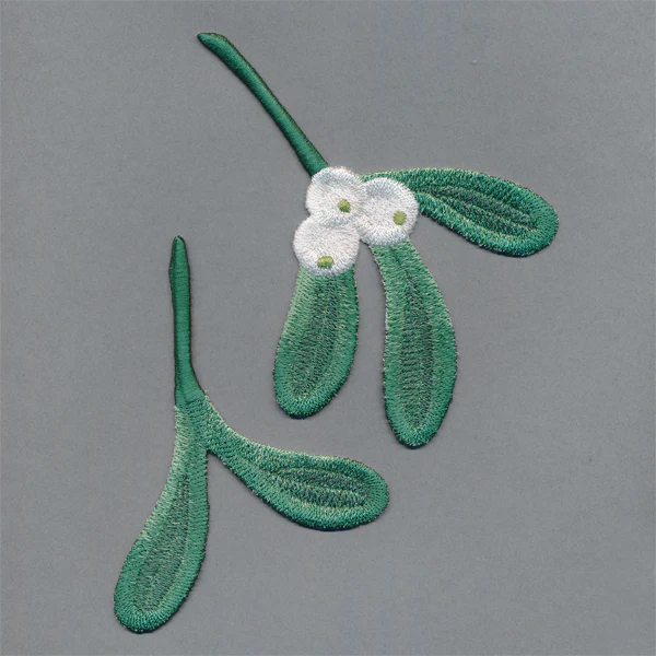 Merry Mistletoe (Freestanding) - Image 6
