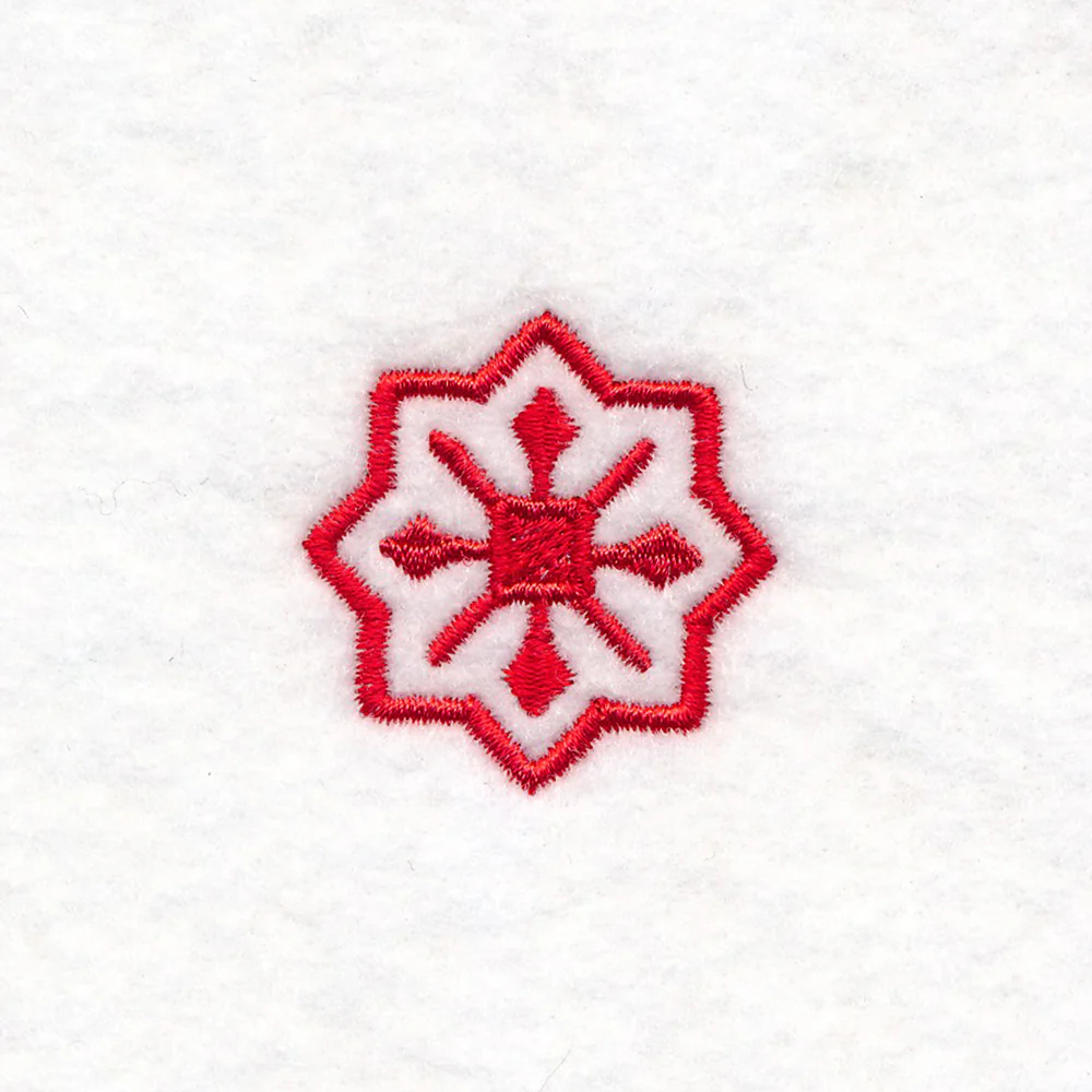 Nordic Winter Accent - Image 2